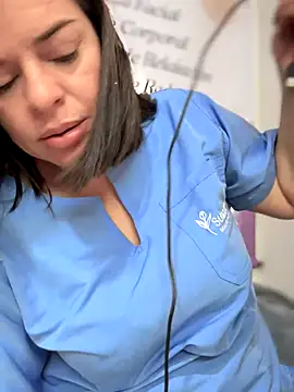 NATHALIA-28  online show from 10/10/25, 12:04