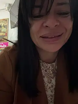 Snapshot of NATHALIA-28_ chatting on 04/29/26, 12:20 NATHALIA-28 online show from 04/29/26, 12:20
