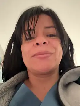 Snapshot of NATHALIA-28_ chatting on 05/11/26, 12:11 NATHALIA-28 online show from 05/11/26, 12:11