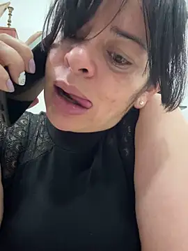 Snapshot of NATHALIA-28_ chatting on 05/30/26, 12:24 NATHALIA-28 online show from 05/30/26, 12:24
