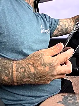 dadbod1178 online show from 11/06/25, 06:20