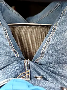 ManuRod1981 online show from 12/05/25, 02:14