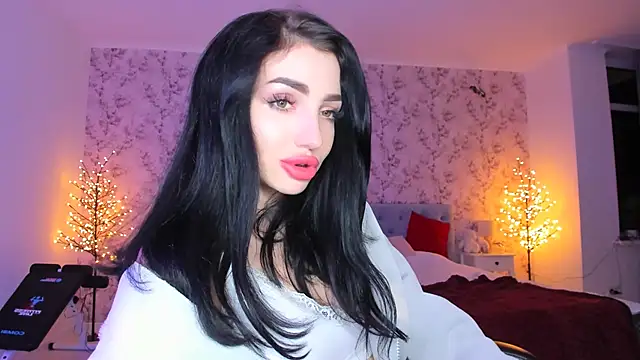 Snapshot of NancyLovee_ chatting on 01/12/26, 08:36 NancyLovee online show from 01/12/26, 08:36