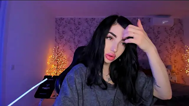 NancyLovee  online show from 07/03/26, 03:07