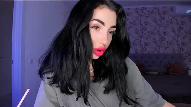 NancyLovee  online show from 07/06/26, 04:53