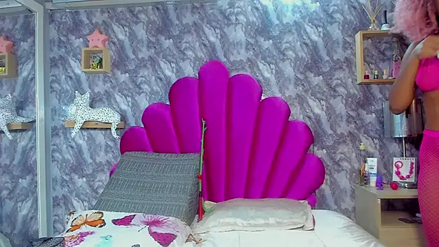 EMMAPARISS online show from 10/24/25, 11:50