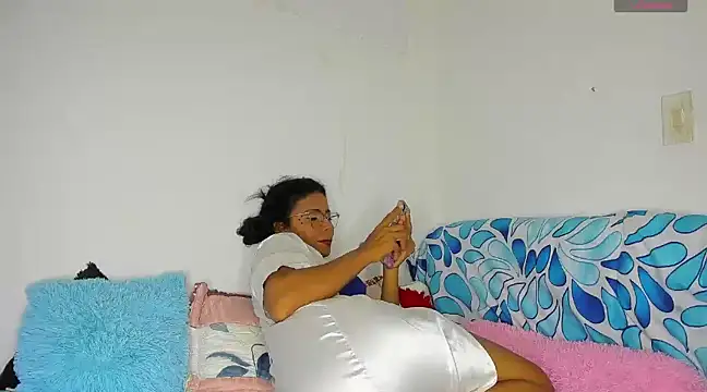 Nenita Hot  online show from 03/14/25, 12:43