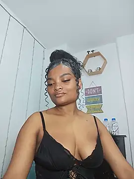 Snapshot of gianna_smith chatting on 07/11/26, 02:47 gianna smith online show from 07/11/26, 02:47
