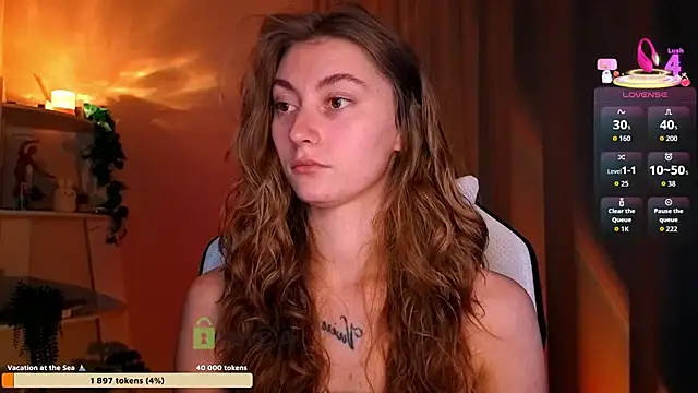 lady curls online show from 04/18/26, 09:48