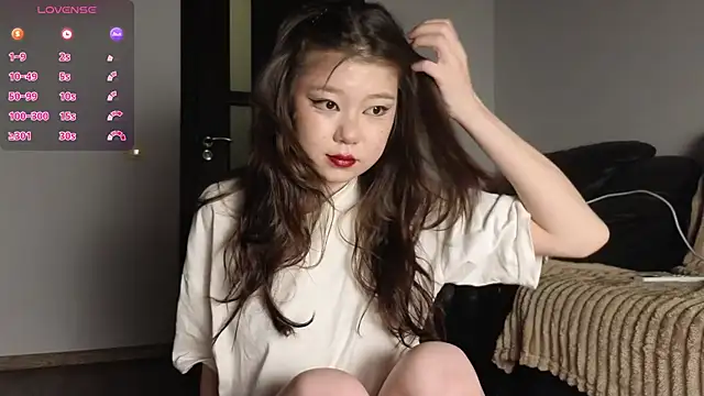 hoshina sayeri online show from 04/18/26, 08:31