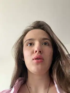 EmilyWi  online show from 03/05/26, 10:33