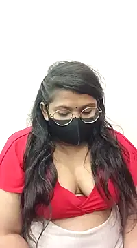 Hot Love   online show from 12/03/24, 08:27