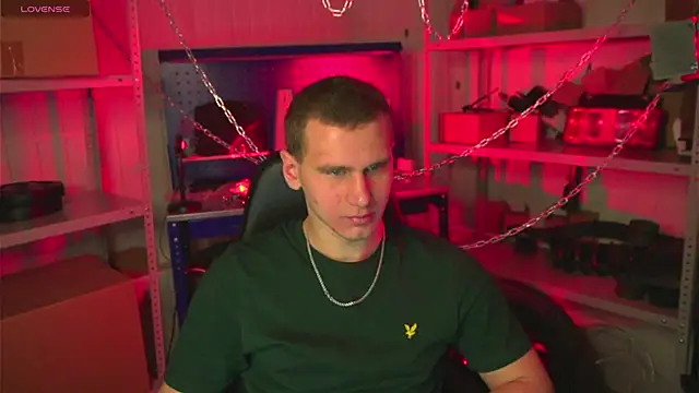 Snapshot of vance_rulez chatting on 02/20/25, 07:34 vance rulez online show from 02/20/25, 07:34