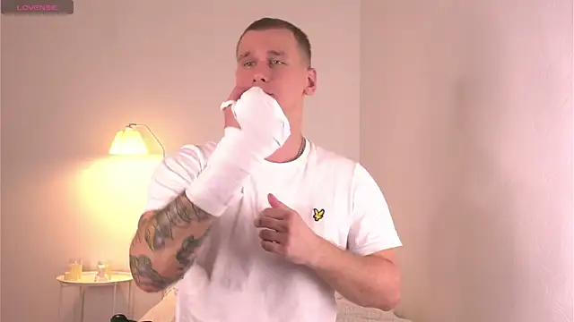 Snapshot of vance_rulez chatting on 09/22/25, 07:49 vance rulez online show from 09/22/25, 07:49