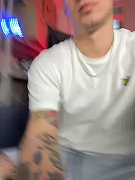 Snapshot of vance_rulez chatting on 10/08/25, 05:16 vance rulez online show from 10/08/25, 05:16