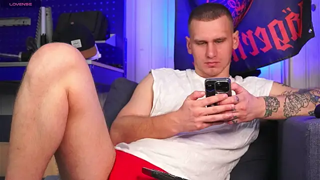 Snapshot of vance_rulez chatting on 10/30/25, 08:27 vance rulez online show from 10/30/25, 08:27