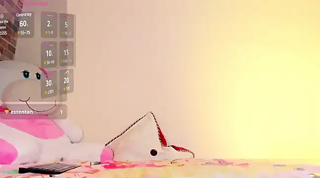 Snapshot of ana_sofia1_ chatting on 01/07/25, 01:06 ana sofia1  online show from 01/07/25, 01:06