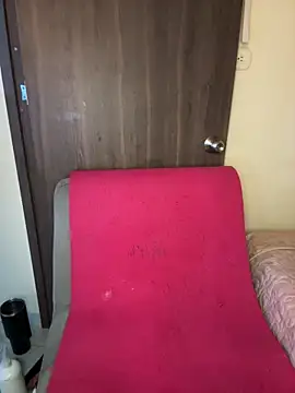 MOMALANA online show from 09/28/25, 04:12