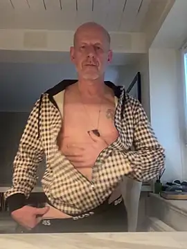 malematureisbest online show from 12/21/25, 10:55