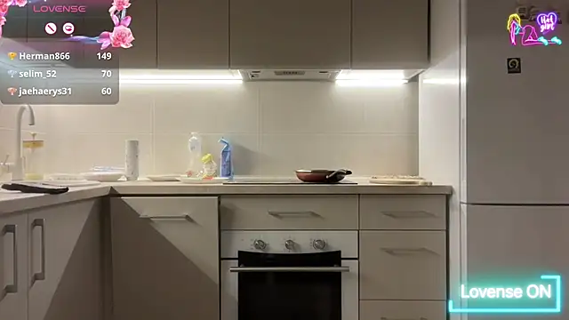 YeKaterinas online show from 04/21/26, 01:42