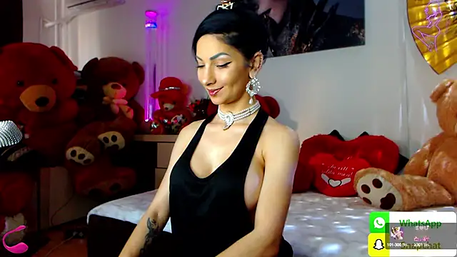 EvelynAisha online show from 03/21/25, 03:13