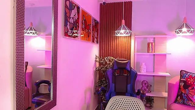 Dalila Sky online show from 09/23/25, 06:11