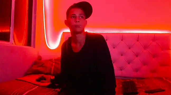 yoi hot online show from 12/19/24, 11:57