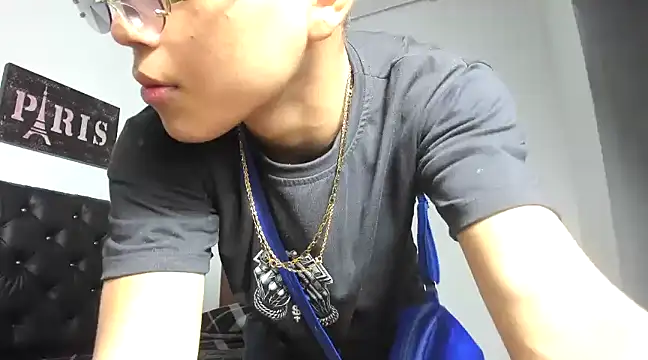yoi hot online show from 01/15/25, 04:15