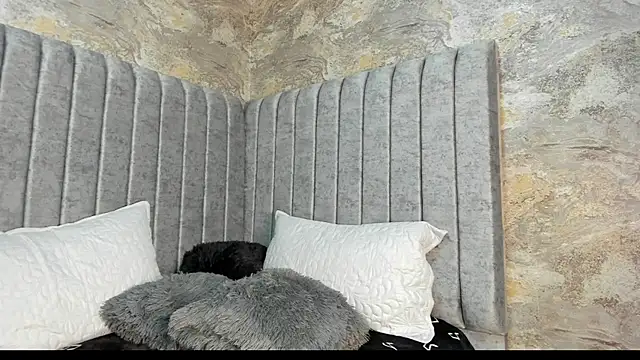 andy 0018 online show from 03/05/25, 07:06