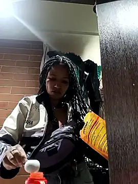 devi black13  online show from 03/18/25, 06:37