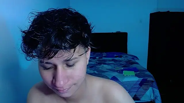 Snapshot of Im_Milan_Rs chatting on 06/12/26, 01:48 Im Milan Rs online show from 06/12/26, 01:48