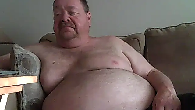 Snapshot of hitman_35 chatting on 07/22/26, 02:03 hitman 35 online show from 07/22/26, 02:03
