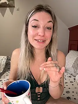 carlaaa online show from 02/09/26, 09:08