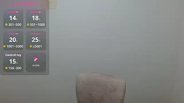 Snapshot of Alia_grey21 chatting on 11/26/25, 03:07 Alia grey21 online show from 11/26/25, 03:07