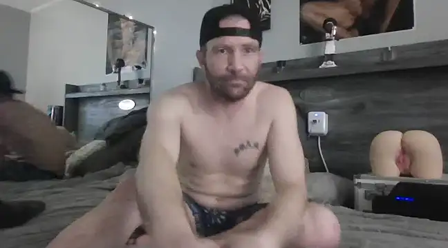 Snapshot of Edward_LongCock chatting on 01/21/25, 07:58 Edward LongCock online show from 01/21/25, 07:58