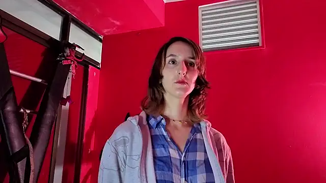 Ambar Roux  online show from 02/23/26, 02:14