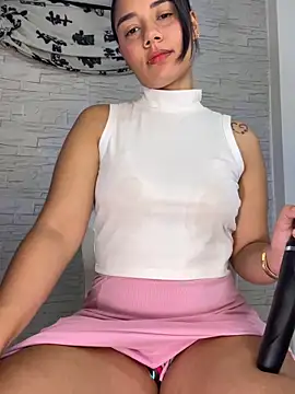  Luana online show from 05/03/26, 01:00