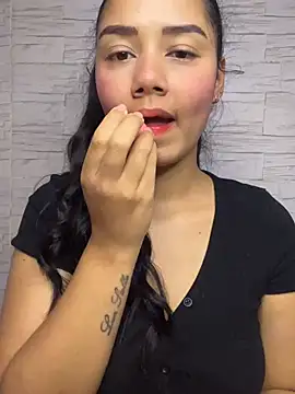  Luana online show from 05/23/26, 02:06