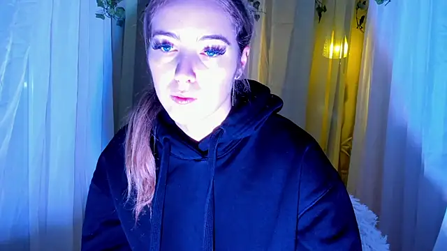 Lioneass online show from 12/15/24, 09:03