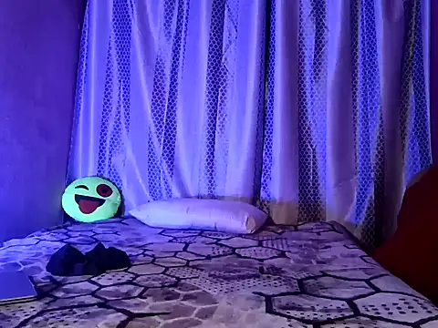 Snapshot of sexy_m23 chatting on 02/15/25, 05:50 sexy m23 online show from 02/15/25, 05:50