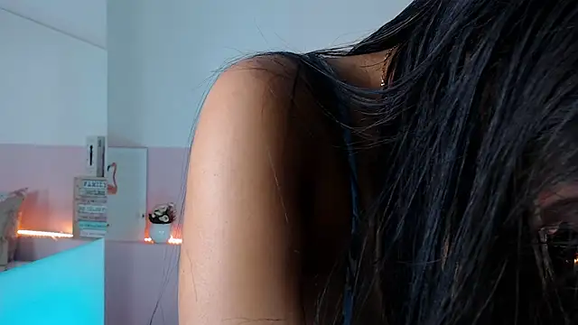 violeta leon online show from 02/19/25, 04:34