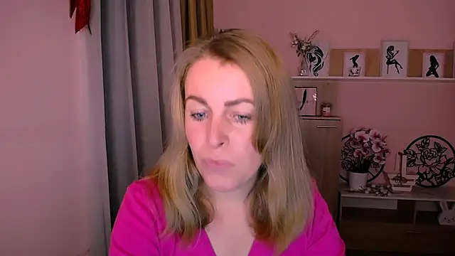 Hot Milady online show from 12/06/24, 07:10