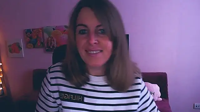 Hot Milady online show from 02/17/25, 08:09