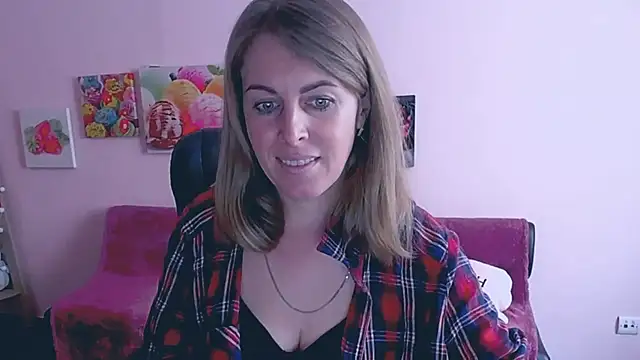 Hot Milady online show from 03/05/25, 08:21