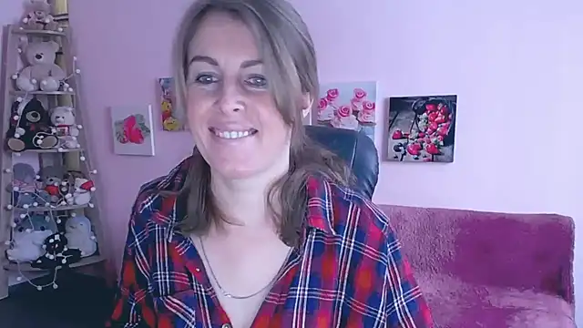 Hot Milady online show from 03/19/25, 08:12