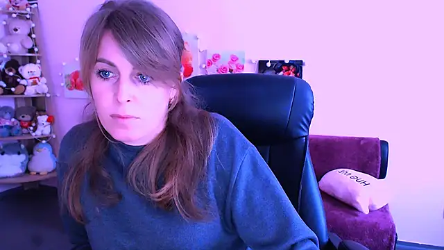 Hot Milady online show from 03/26/26, 09:04