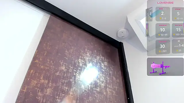 klhoe boobs online show from 01/09/26, 07:37