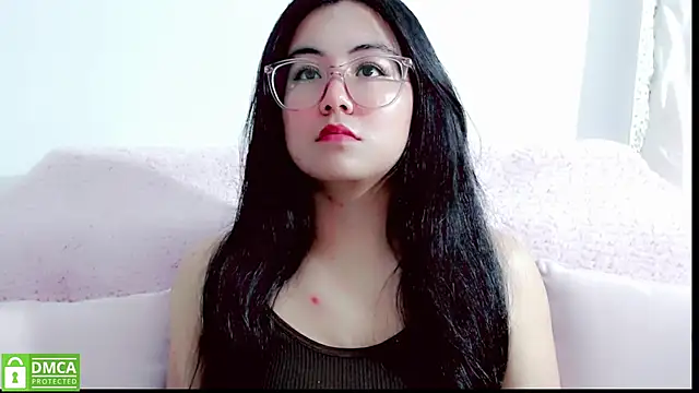 Snapshot of mariana_katto chatting on 11/14/25, 07:45 mariana katto online show from 11/14/25, 07:45