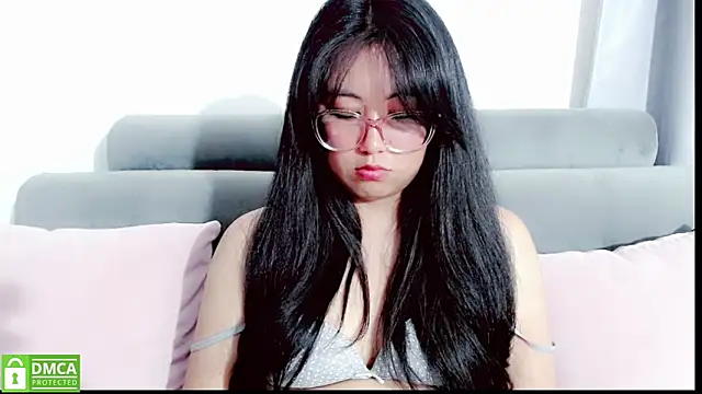 Snapshot of mariana_katto chatting on 01/14/26, 07:52 mariana katto online show from 01/14/26, 07:52