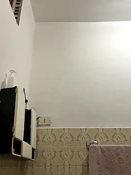 Miky 21 online show from 11/20/25, 01:28